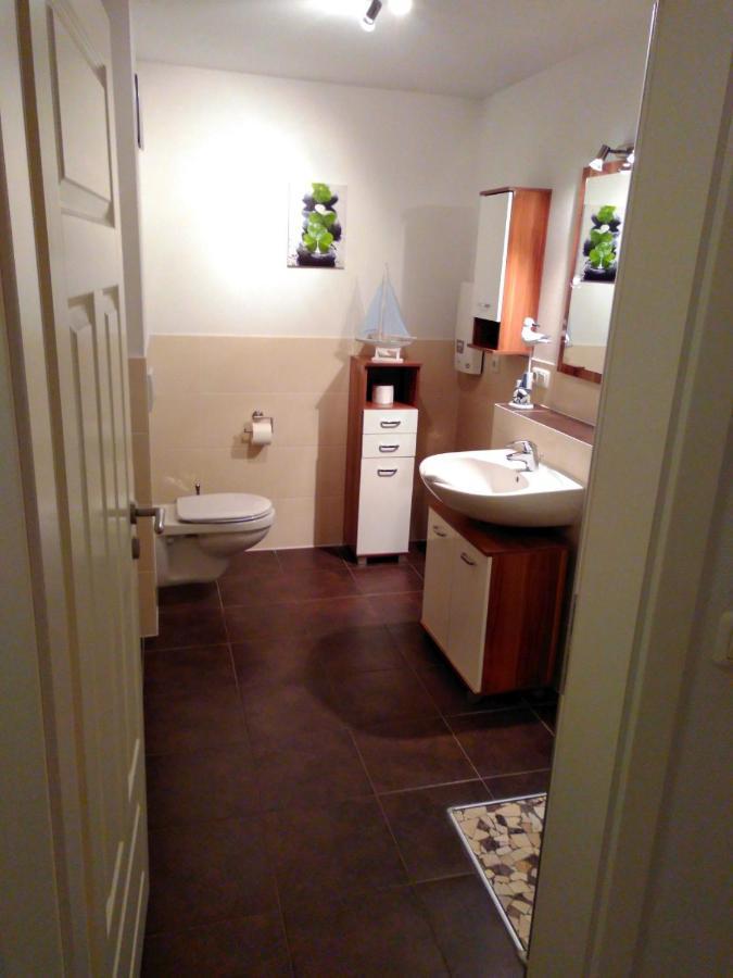 Quartier4U - 4 Sterne - Inklusive Eigene Bikebox Mit Strom - Waeschepaket - Power Wlan - Parkplatz # Bestpreisgarantie # Ostseeheilbad Ostseeheilbad Zingst Exterior foto